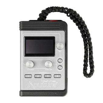 Aputure-Nova-P300C-3